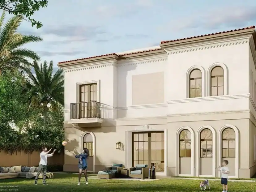 2BR End Townhouse | Near Handover | Casares