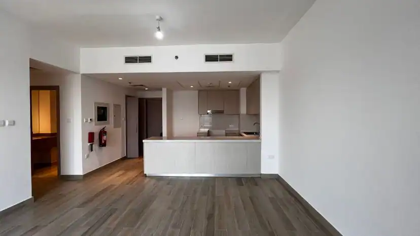 Canal and SeaWorld View | Vacant | High Floor