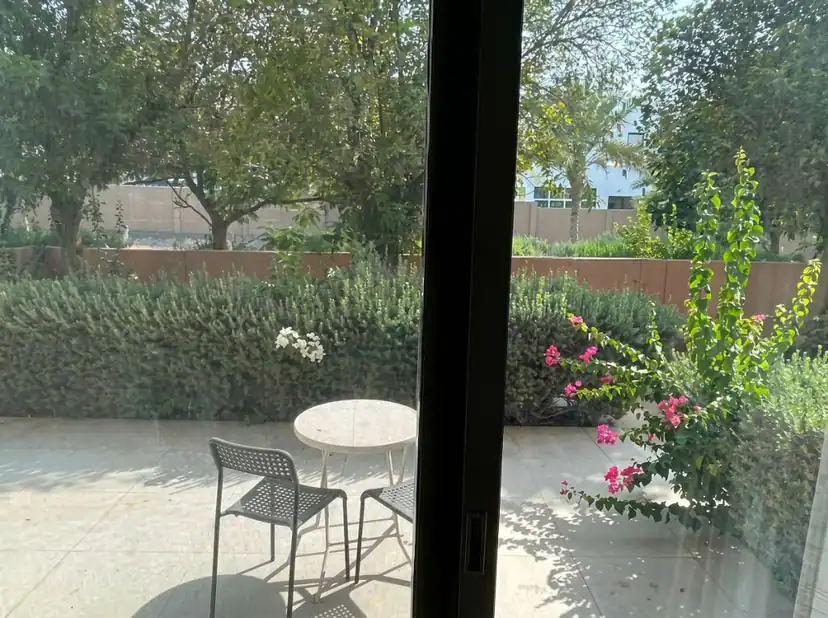 1BR Waterfall | Ground Floor | End | occupied by owner