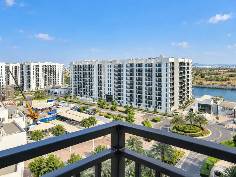 Canal and Sea World View | Vacant | High Floor