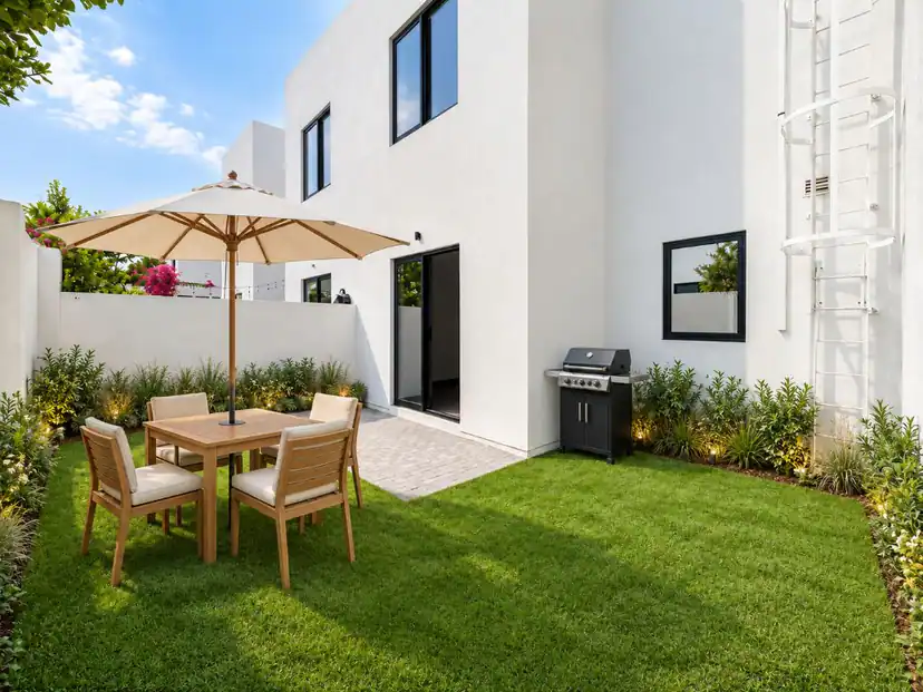 2BR Townhouse | Ready To Move | Single Row