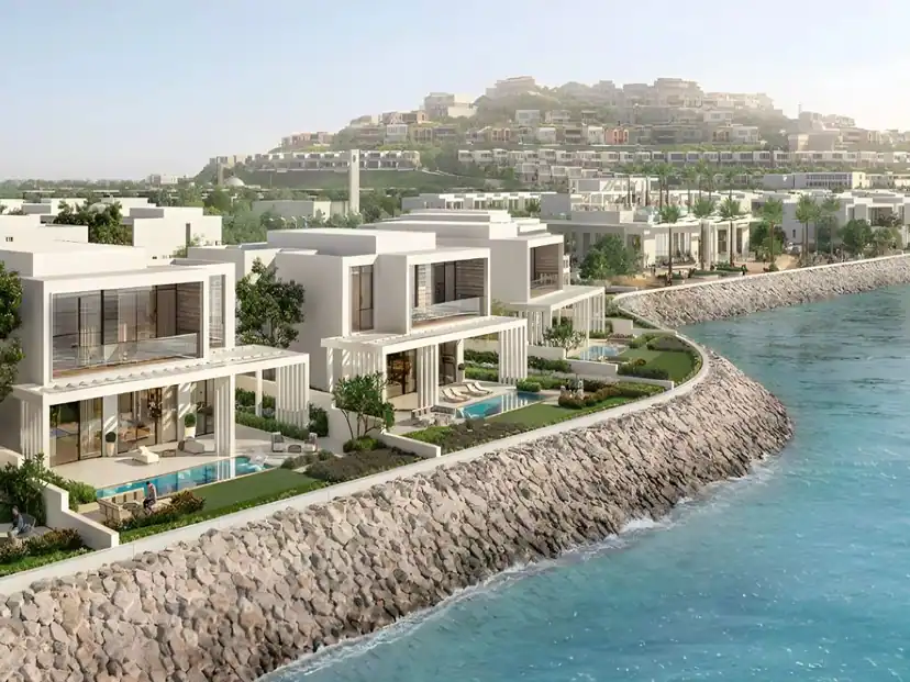 Exclusive 5BR+M Villa | Single Row | Huge Plot