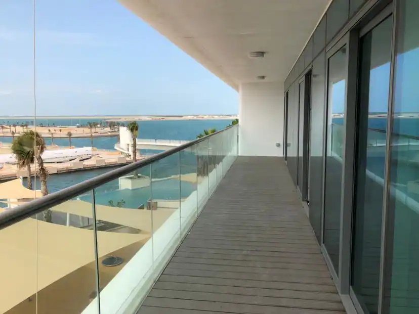 2BR+M Apartment | Seaview | Unfurnished