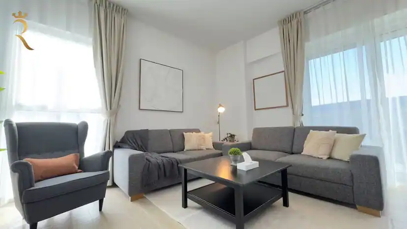 Fully Furnished 3BR+M | Corner Unit | Vacant