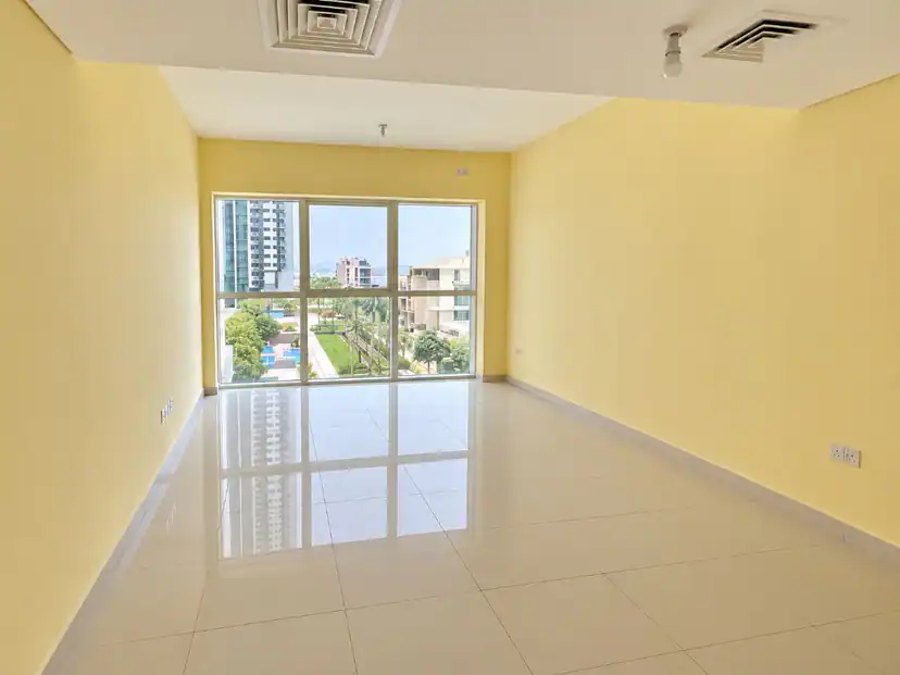 Great View  | Ready to Move-in  | Mid Floor